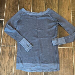 Lulu Lemon thin sweater with thumb holes size medium
